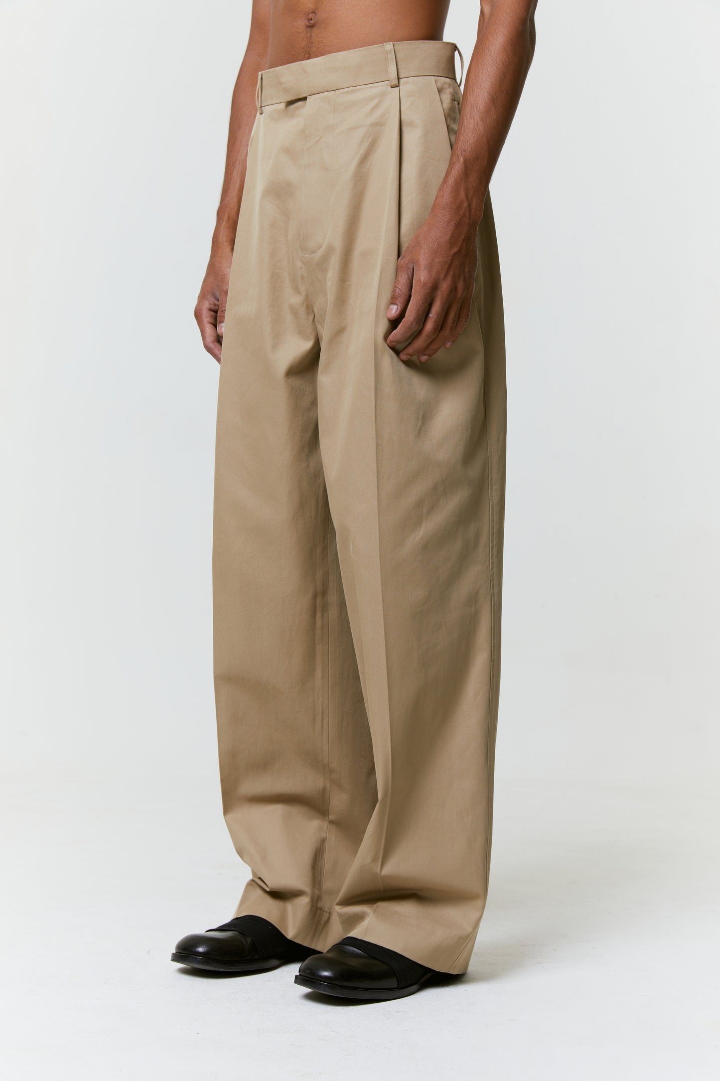 beige